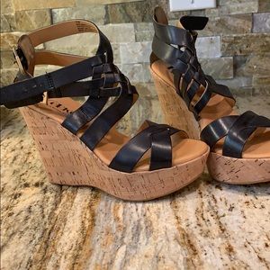 Kirk Ease Wedge